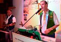 12 Jetzt wird mal ein toller Tanzschlager gespielt